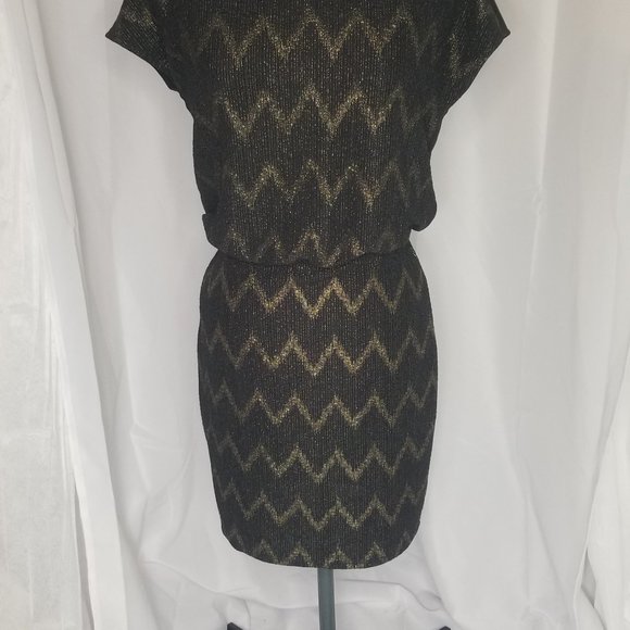 ONLY by Silver Icing, M, black with gold cocktail dress, NWT. - Picture 2 of 7
